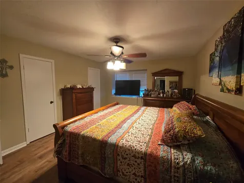 11515 Burdine Street 505 Houston TX 77035