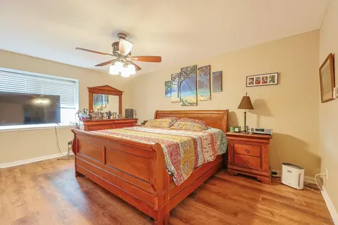 11515 Burdine Street 505 Houston TX 77035