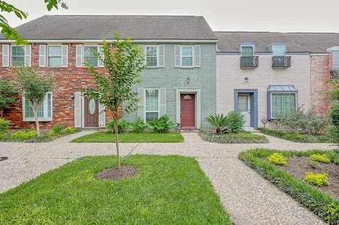 11515 Burdine Street 505 Houston TX 77035