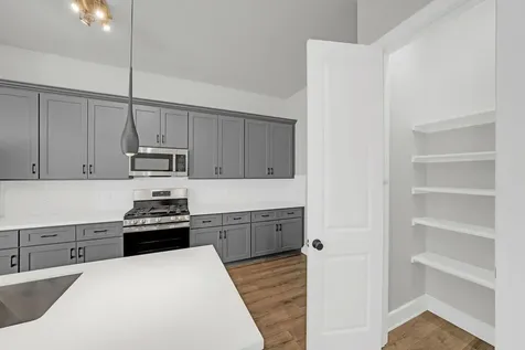 4614 Redbud Street Houston TX 77051