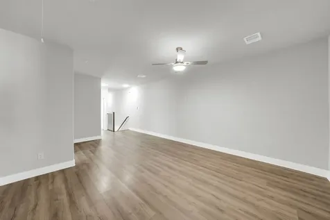4614 Redbud Street Houston TX 77051