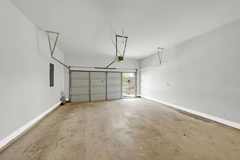 4614 Redbud Street Houston TX 77051