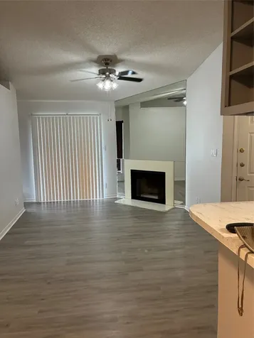 2121 Hepburn Street 404 Houston TX 77054