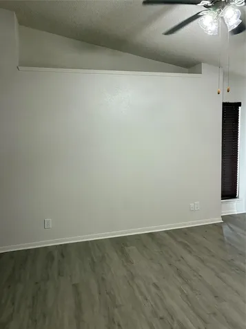 2121 Hepburn Street 404 Houston TX 77054