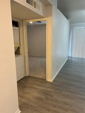 2121 Hepburn Street 404 Houston TX 77054