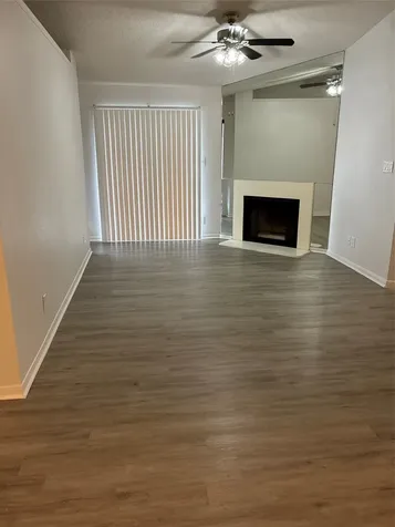 2121 Hepburn Street 404 Houston TX 77054