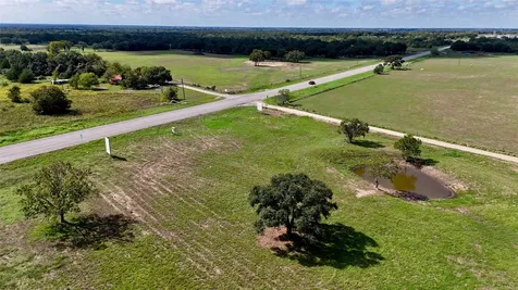 Tbd Cr 201 Hwy 90a E Hallettsville TX 77964