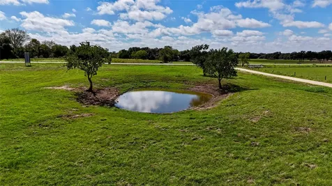 Tbd Cr 201 Hwy 90a E Hallettsville TX 77964