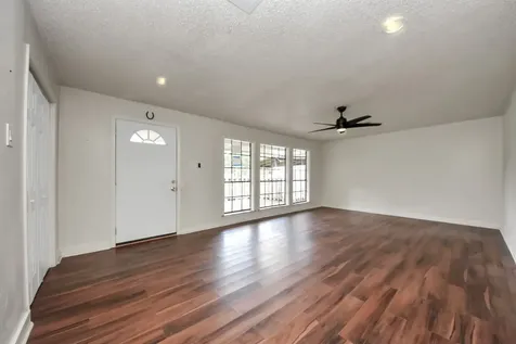 24992 Country Estates Drive New Caney TX 77357