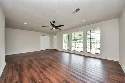 24992 Country Estates Drive New Caney TX 77357