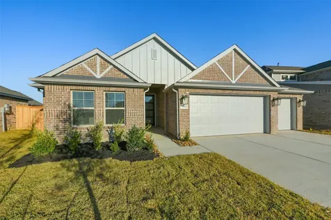 1525 Apache Heights Drive Dayton TX 77535