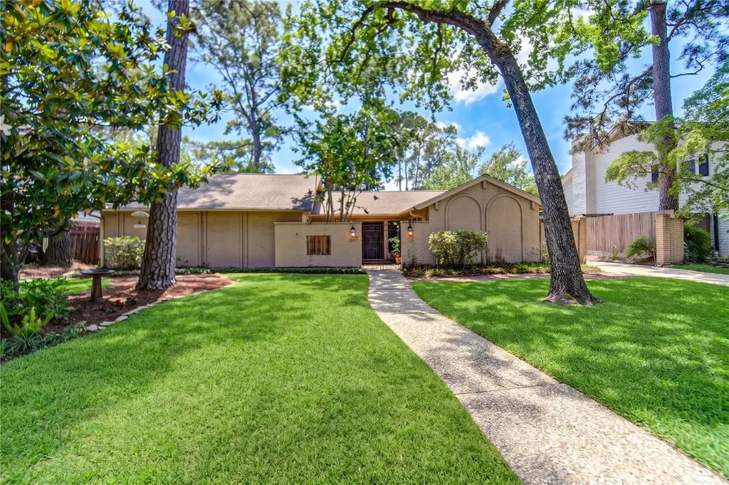 13307 Barryknoll Lane Houston TX 77079