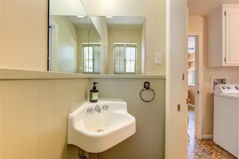 13307 Barryknoll Lane Houston TX 77079