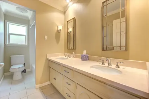 13307 Barryknoll Lane Houston TX 77079