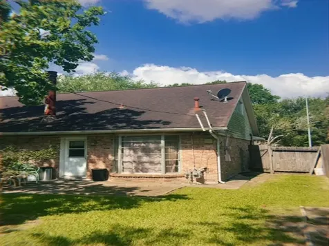 2901 Peach Lane Pasadena TX 77502