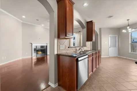 8611 Rocky River Street Cove TX 77523