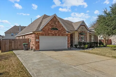 8611 Rocky River Street Cove TX 77523