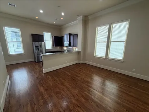 2021 Fannin Station Houston TX 77045