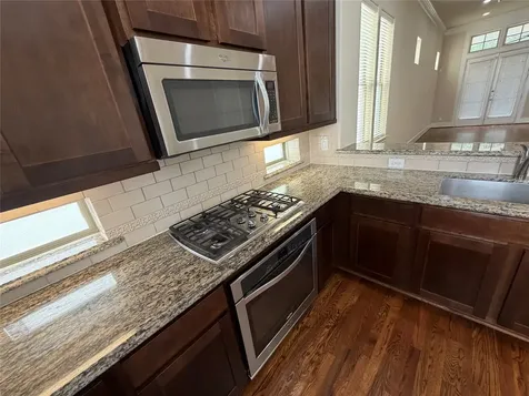 2021 Fannin Station Houston TX 77045