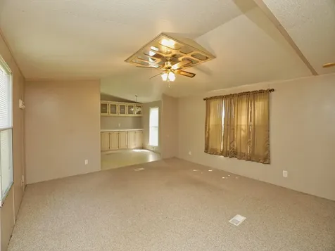 210 Floyd St Street Boling TX 77420