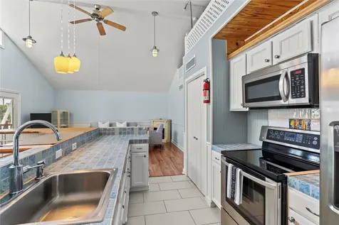 13810 San Domingo Drive Galveston TX 77554