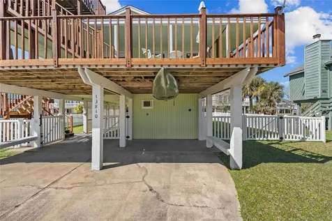 13810 San Domingo Drive Galveston TX 77554