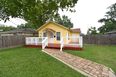 4541 Dakota Street Dickinson TX 77539