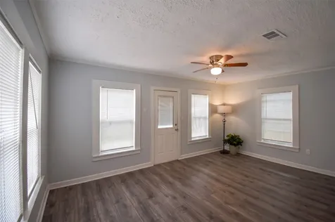 4541 Dakota Street Dickinson TX 77539