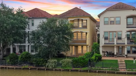 1014 Old Oyster Trail Sugar Land TX 77478