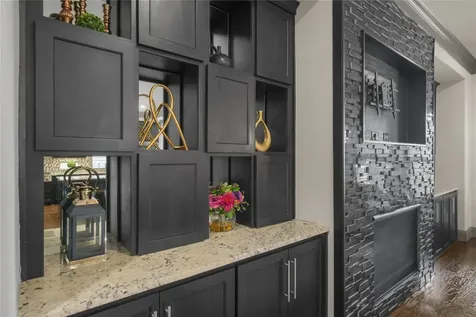 1014 Old Oyster Trail Sugar Land TX 77478