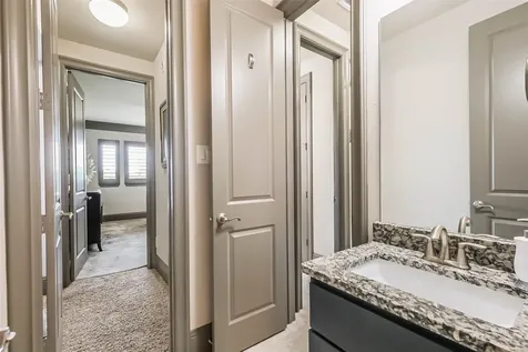 1014 Old Oyster Trail Sugar Land TX 77478