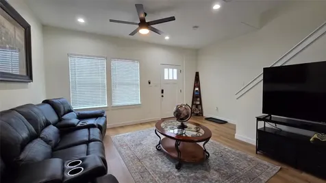 8113 Miley Street B Houston TX 77028