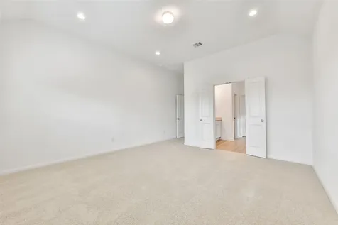 3010 King Oaks Street Baytown TX 77251