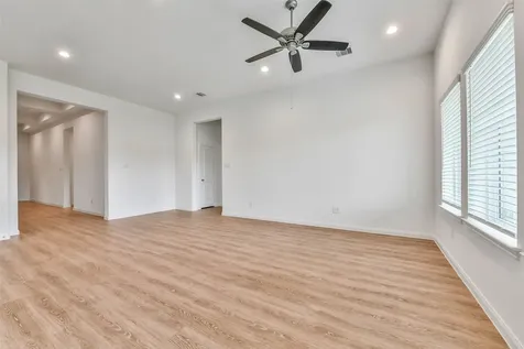 3010 King Oaks Street Baytown TX 77251