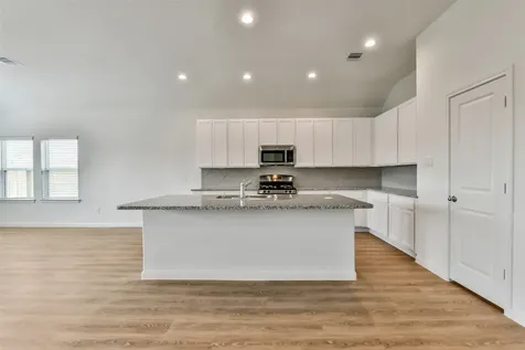 3010 King Oaks Street Baytown TX 77251