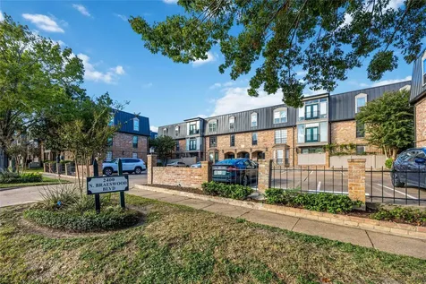 2400 N Braeswood Boulevard 106 Houston TX 77030