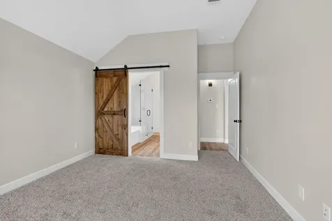 212 Orchard Cove Snook TX 77878
