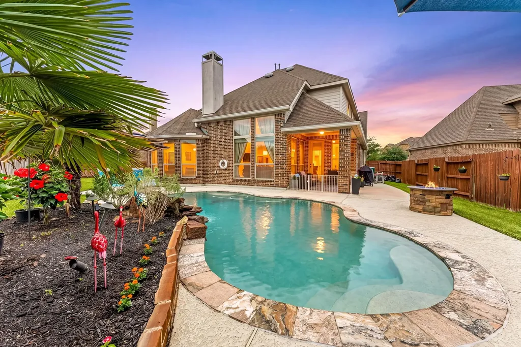 3909 Lupin Bush Lane Manvel TX 77578