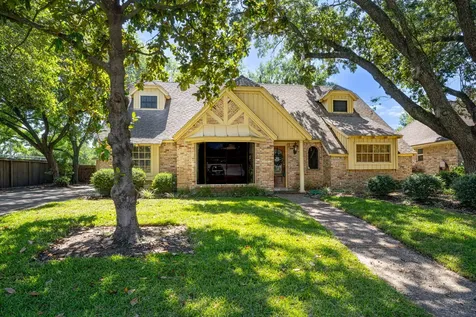 1704 Crystal Hills Drive Houston TX 77077