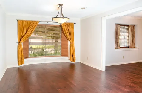 1704 Crystal Hills Drive Houston TX 77077