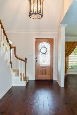 1704 Crystal Hills Drive Houston TX 77077