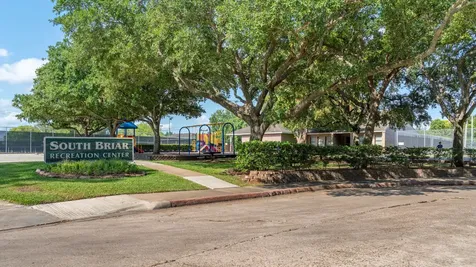 1704 Crystal Hills Drive Houston TX 77077