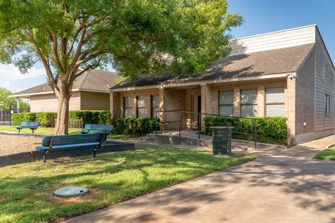 1704 Crystal Hills Drive Houston TX 77077