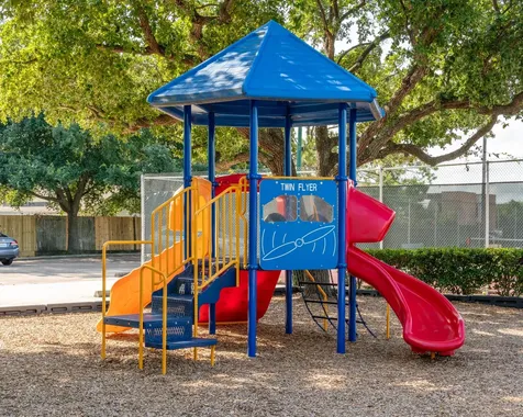1704 Crystal Hills Drive Houston TX 77077