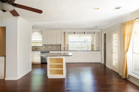 1704 Crystal Hills Drive Houston TX 77077
