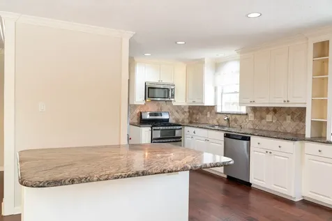 1704 Crystal Hills Drive Houston TX 77077