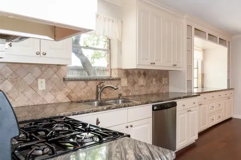 1704 Crystal Hills Drive Houston TX 77077