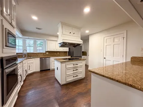 6902 Fawncliff Drive Houston TX 77069