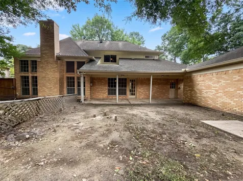 6902 Fawncliff Drive Houston TX 77069