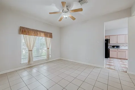 16922 Echo Harbor Friendswood TX 77546